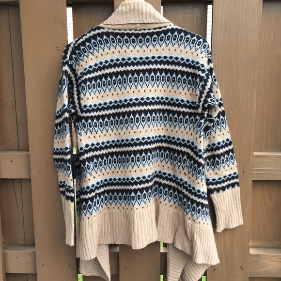 ROMEO & JULIET COUTURE alpine drape front open cardigan - Picture 3 of 5